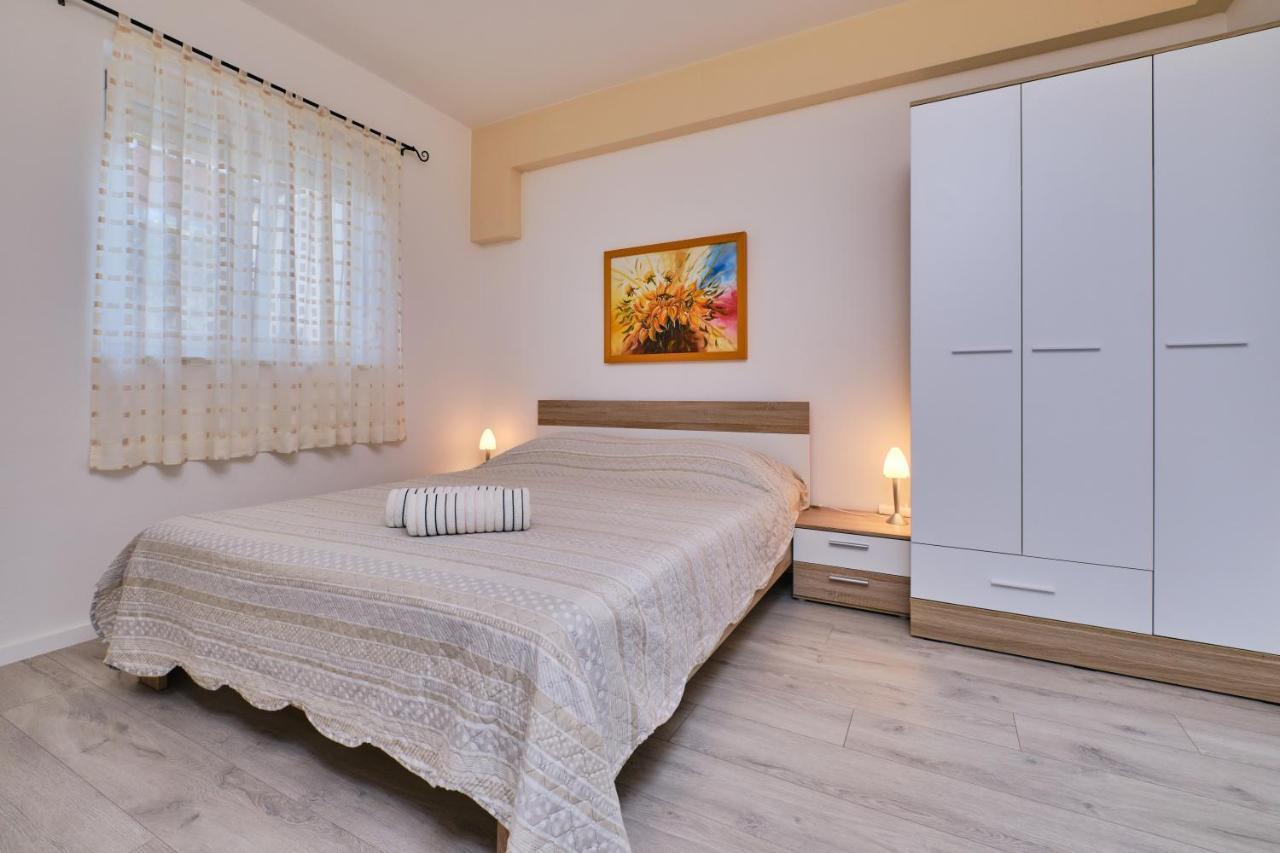 Beautiful Apartments Ksenija Mali Lošinj Kültér fotó